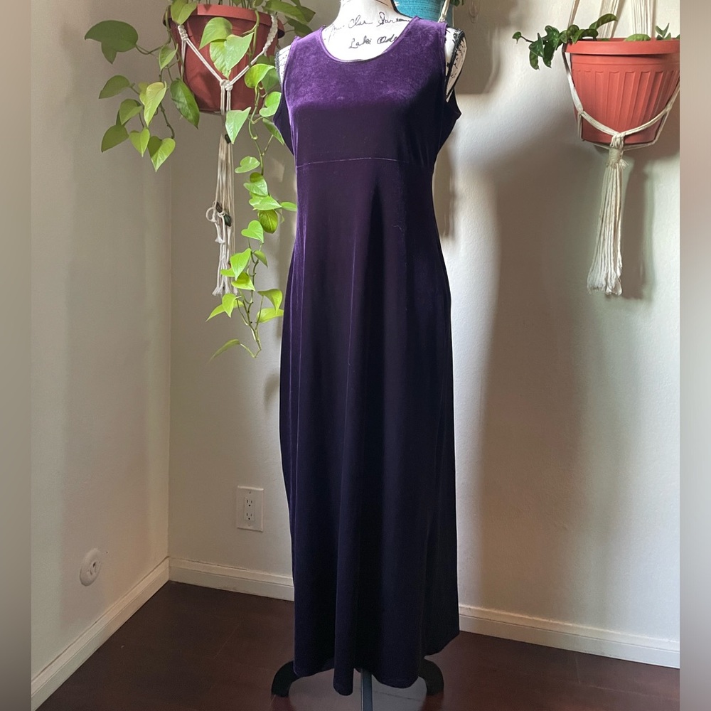 Vintage 1990s purple velvet maxi dress by Piccalino Petites/ size 6